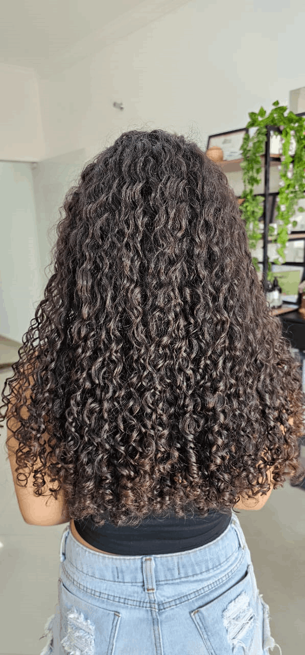 clientes Espaço Amanda Vitoriano especialista em cabelos cacheados, ondulados, crespo natural, unha e depilação, na região de Santo André