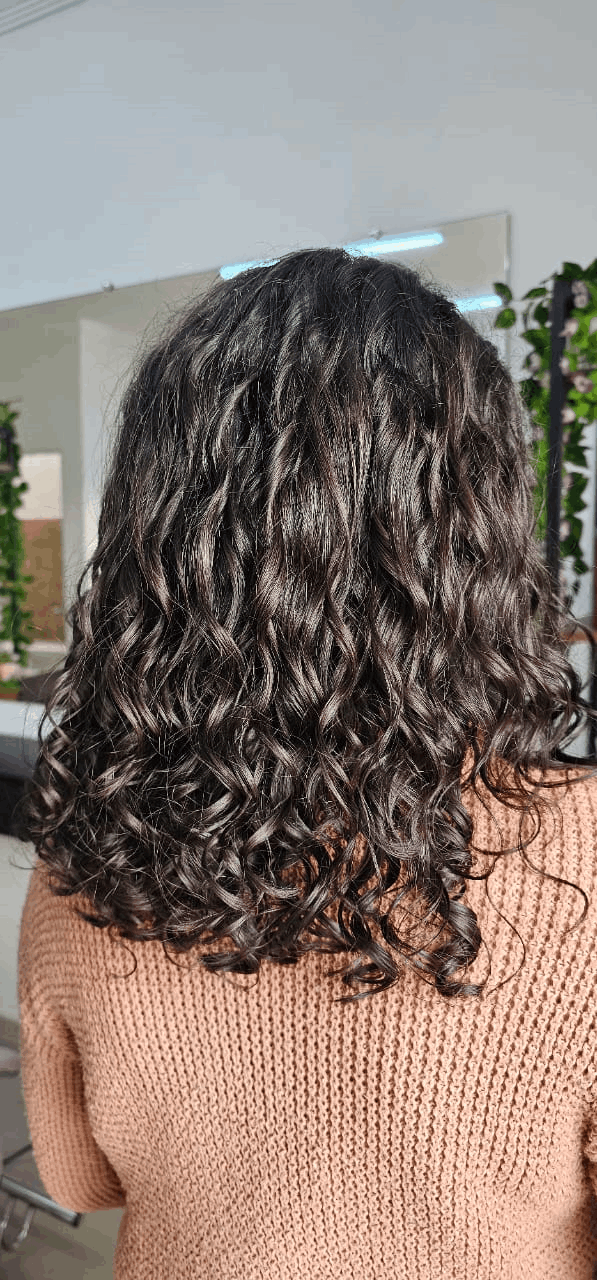 clientes Espaço Amanda Vitoriano especialista em cabelos cacheados, ondulados, crespo natural, unha e depilação, na região de Santo André